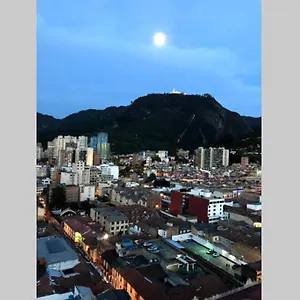 - Apto En El Corazon De La Ciudad Con Vista Unica , Bogota Colombia