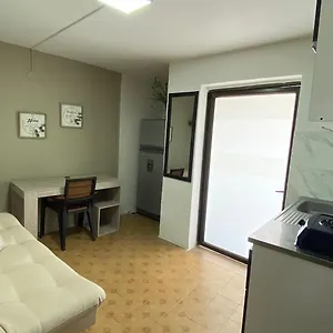 Rest In The Poblado Apartamento