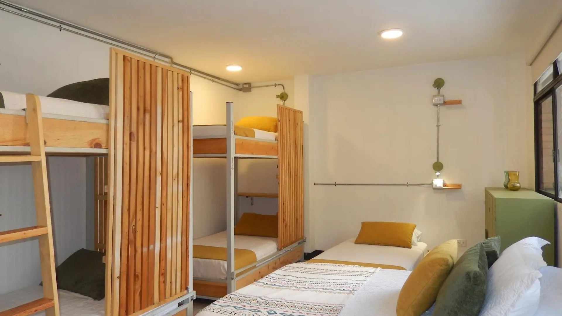 Apartments In La Seventy Medellin 0*,